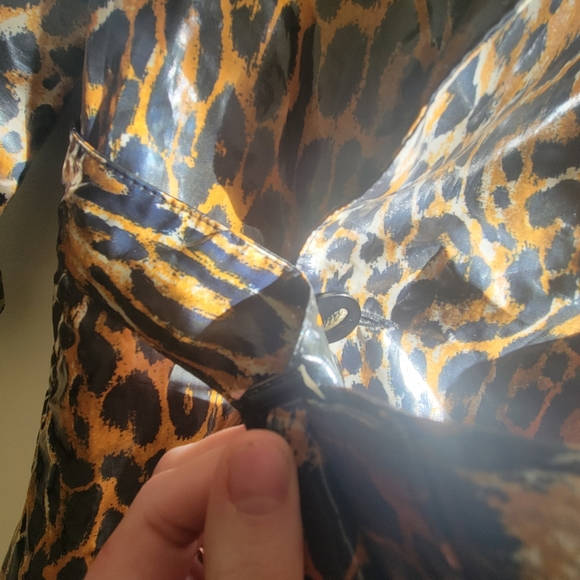 Trench Raincoat - Picture 2 of 2